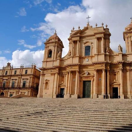 Casa Vico Lepre Villa Noto Bagian luar foto