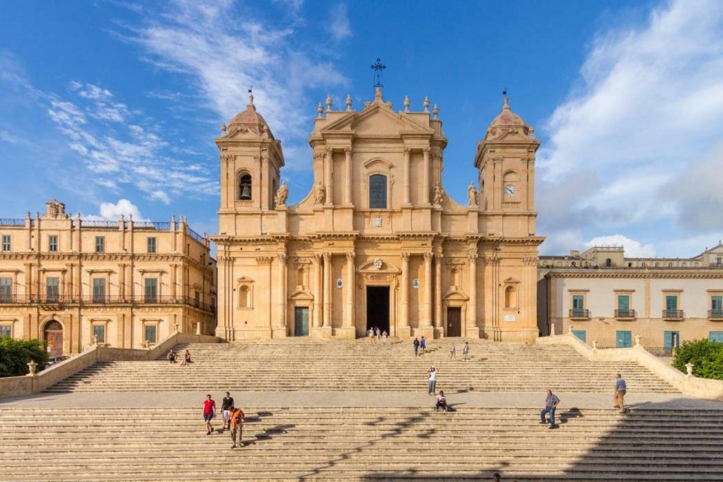 Casa Vico Lepre Villa Noto Bagian luar foto